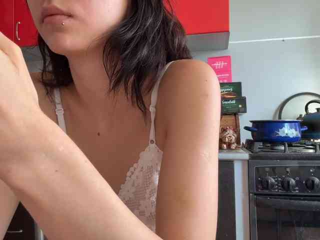 SharieHirstein webcam