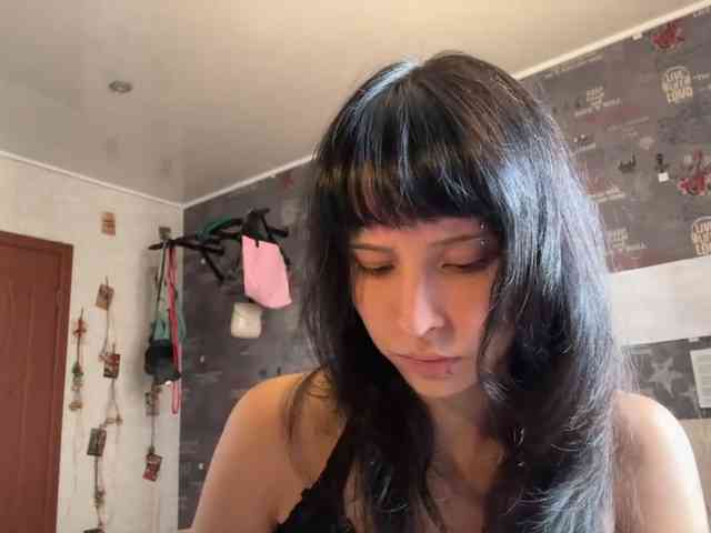 SharieHirstein webcam
