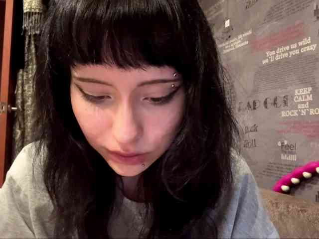 SharieHirstein webcam