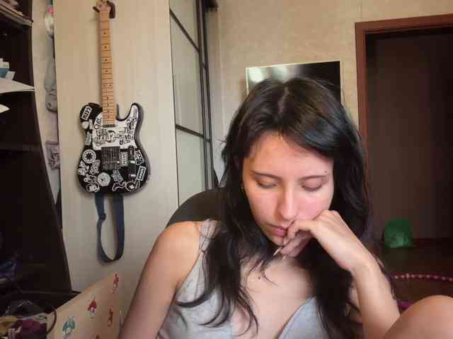 SharieHirstein webcam