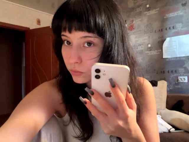 SharieHirstein webcam
