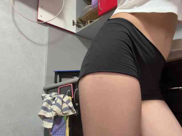 SharieHirstein webcam