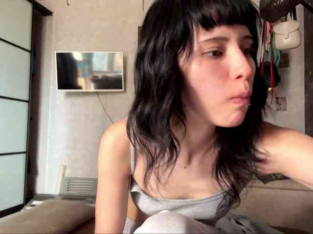 SharieHirstein webcam