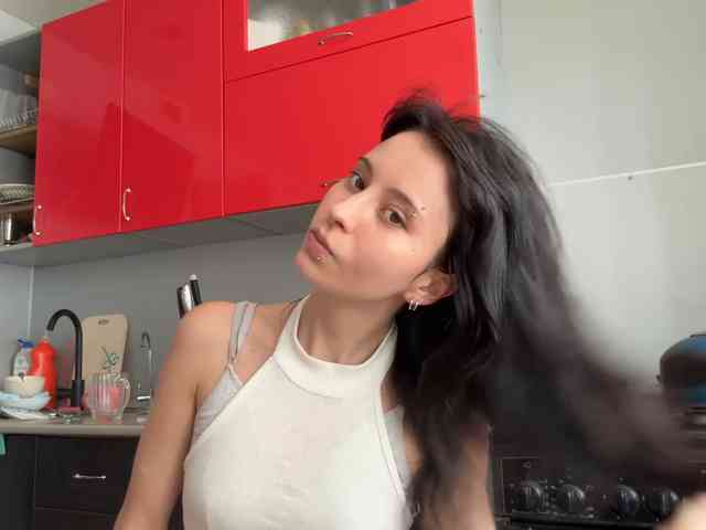 SharieHirstein webcam