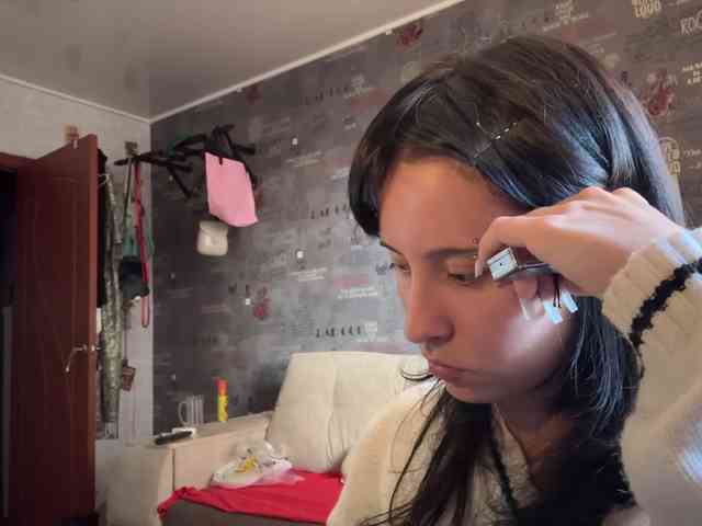SharieHirstein webcam