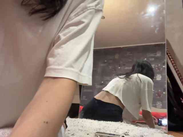 SharieHirstein webcam