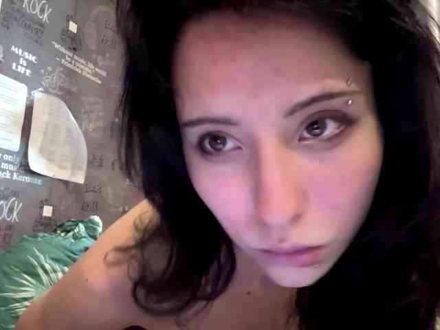 SharieHirstein webcam