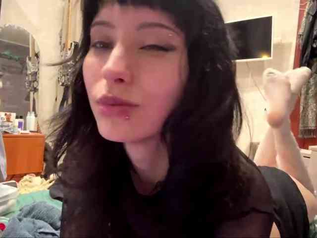 SharieHirstein webcam