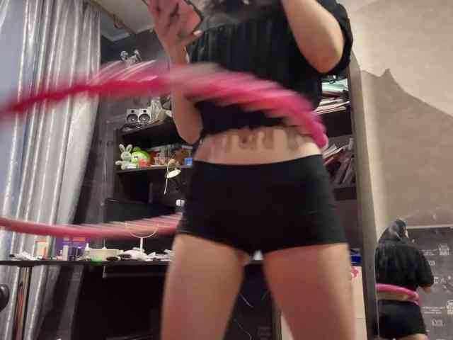 SharieHirstein webcam