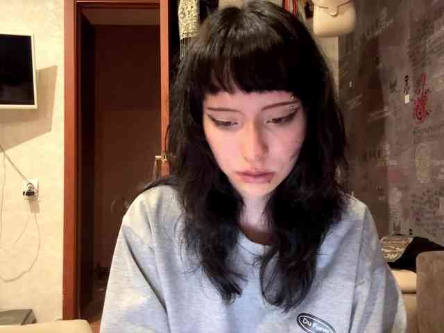 SharieHirstein webcam