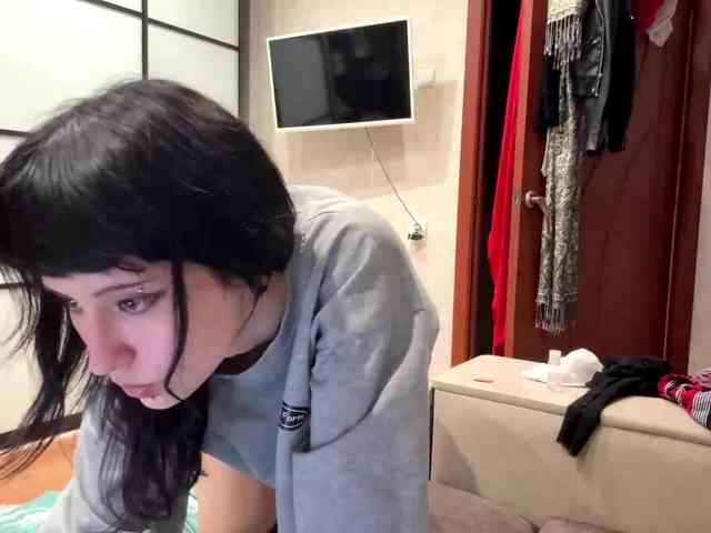 SharieHirstein webcam