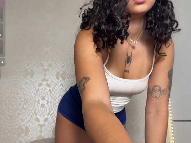 larirossi live webcam show