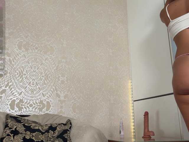 larirossi live cam on BongaCams