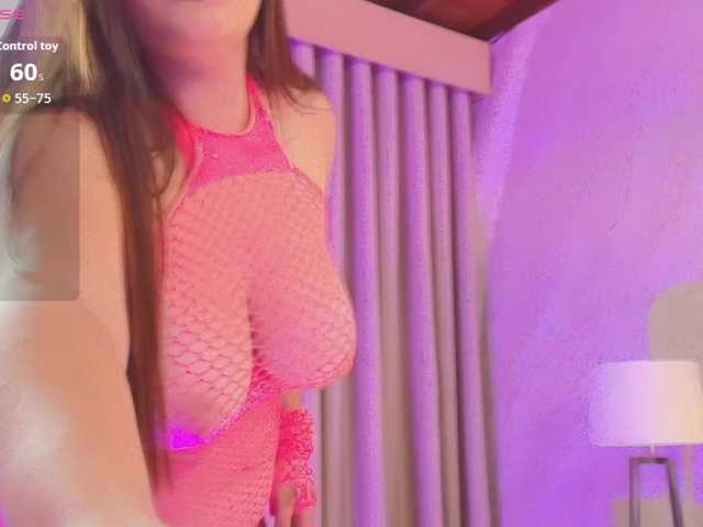 DulceVega- live cam on BongaCams
