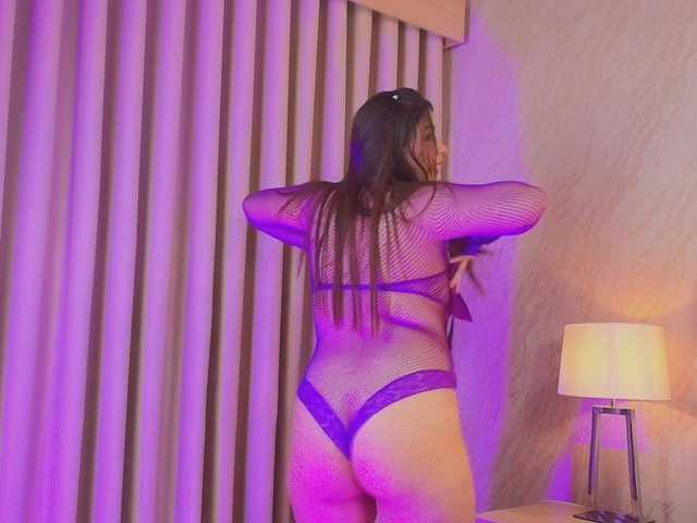 DulceVega- live cam on BongaCams