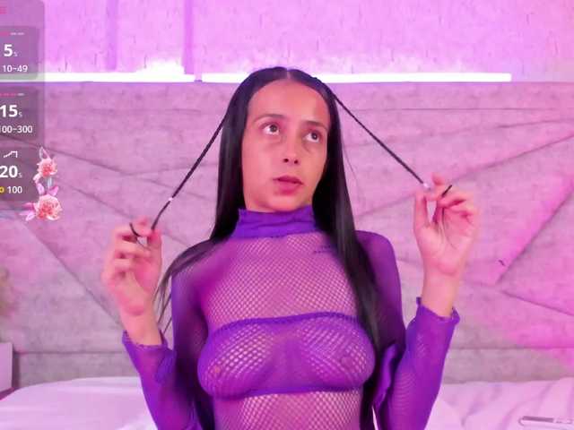 MiaFerrer live cam on BongaCams