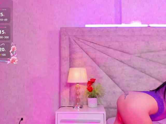 MiaFerrer webcam
