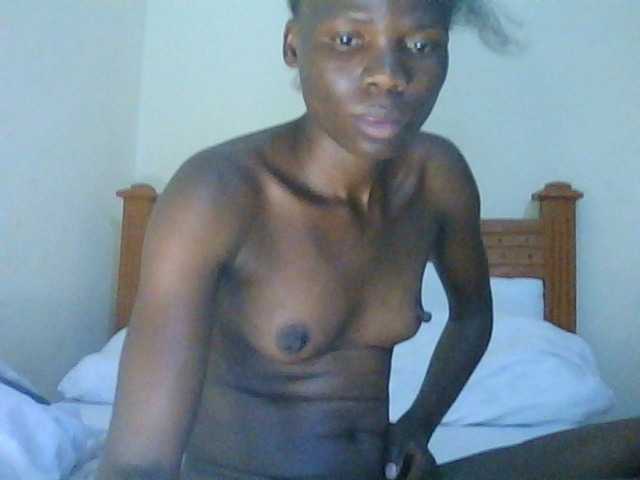 Tilly-Shirlie, 22 y/o - Live Cam on BongaCams