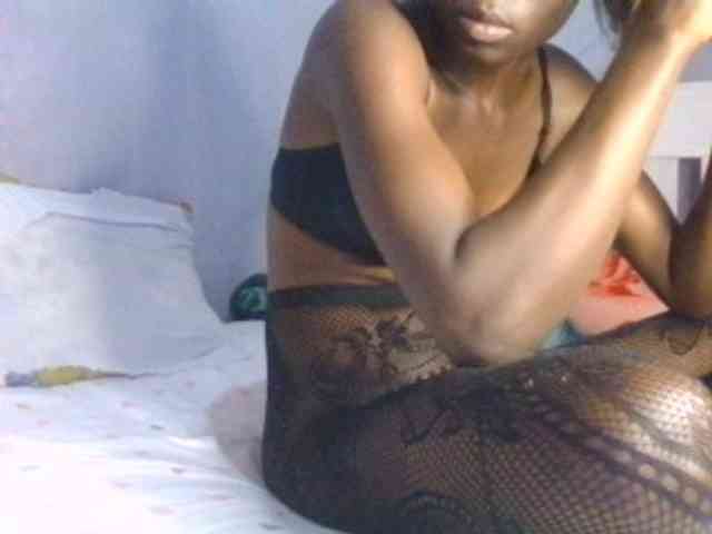 Tilly-Shirlie webcam