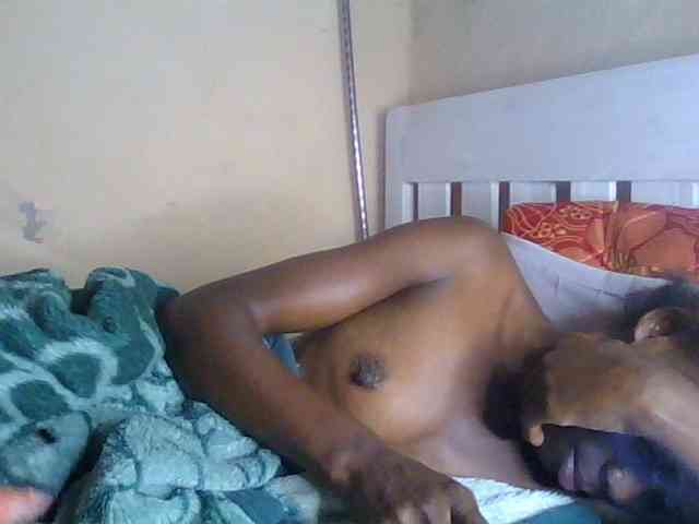 Tilly-Shirlie webcam