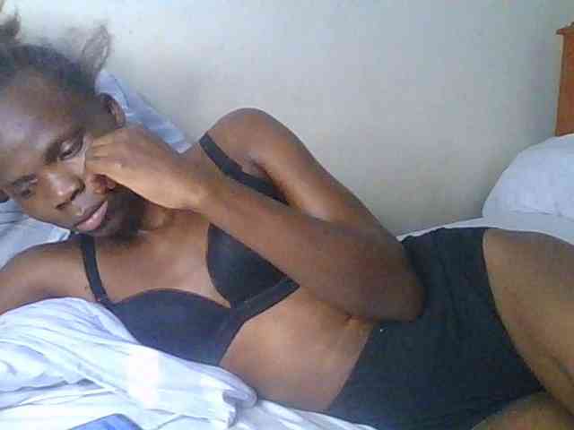 Tilly-Shirlie webcam