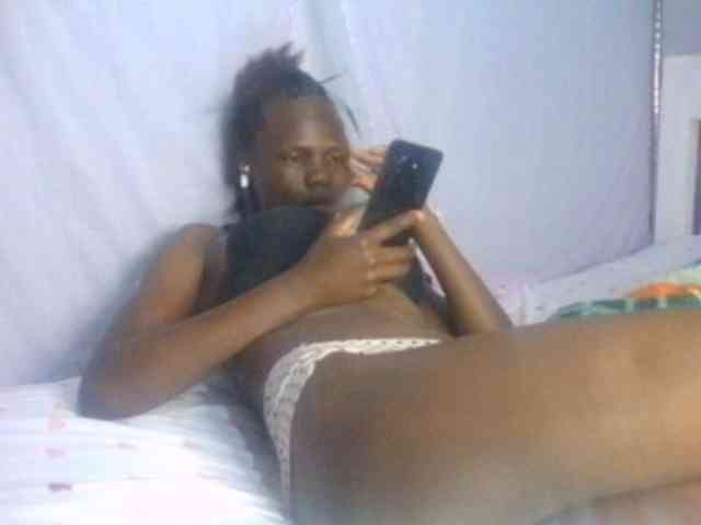 Tilly-Shirlie webcam