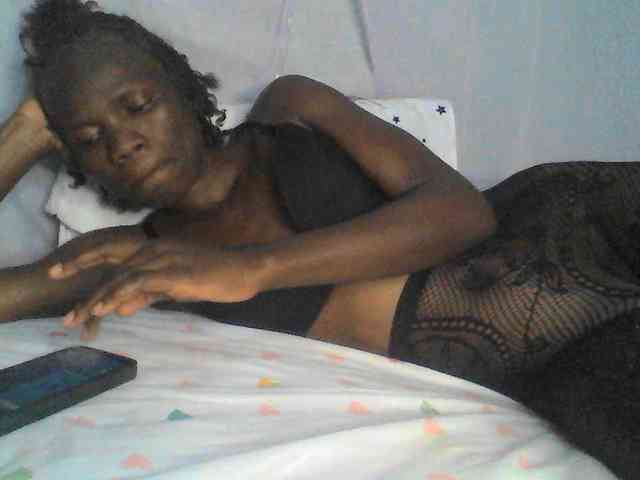Tilly-Shirlie webcam