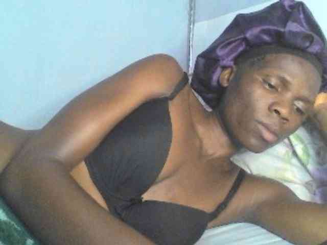 Tilly-Shirlie webcam