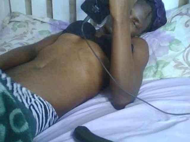Tilly-Shirlie webcam