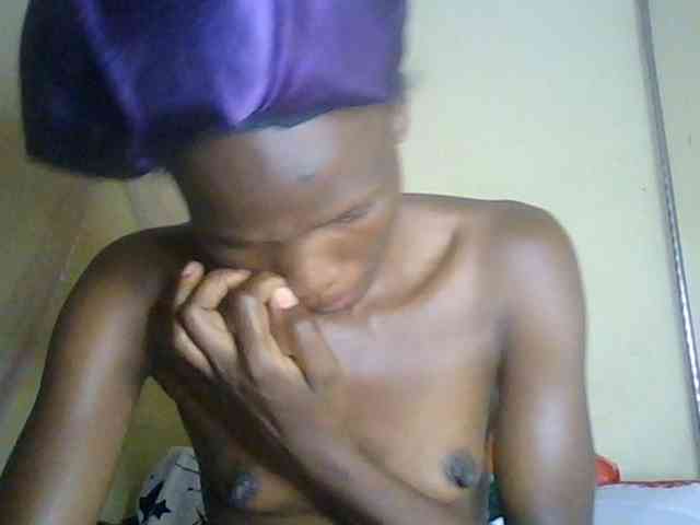 Tilly-Shirlie webcam