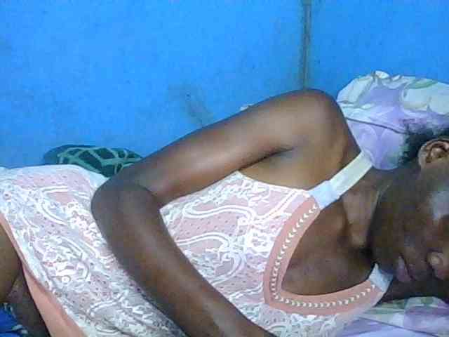 Tilly-Shirlie webcam