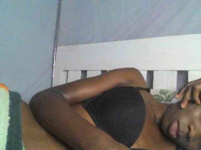 Tilly-Shirlie webcam