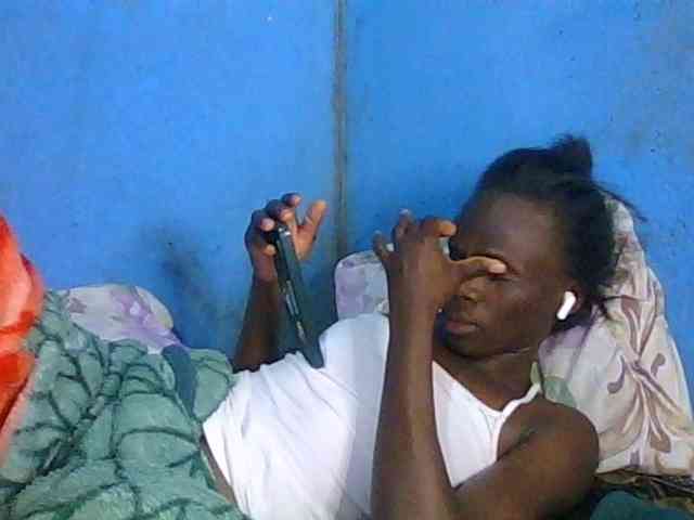 Tilly-Shirlie webcam