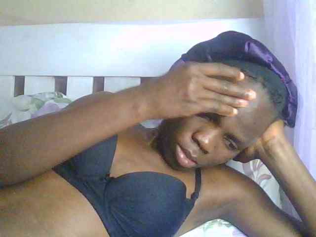 Tilly-Shirlie webcam