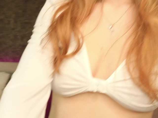 chloebellex live cam on BongaCams