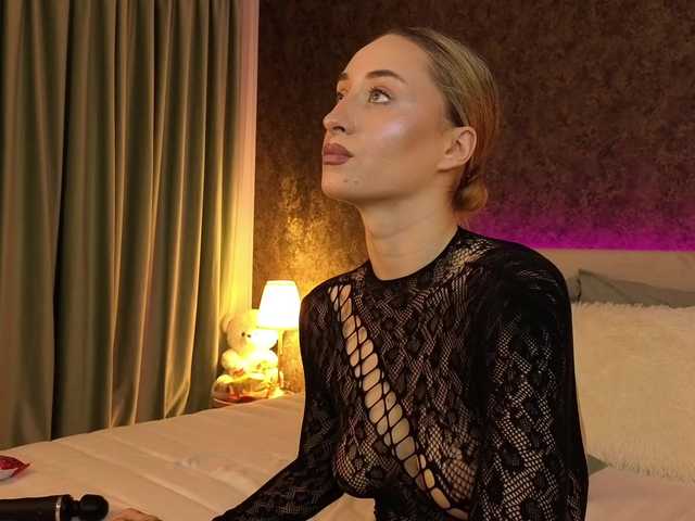 chloebellex live cam on BongaCams