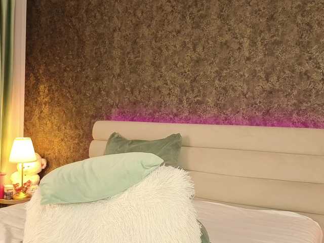 chloebellex live cam on BongaCams