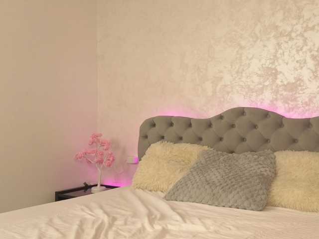 chloebellex live cam on BongaCams