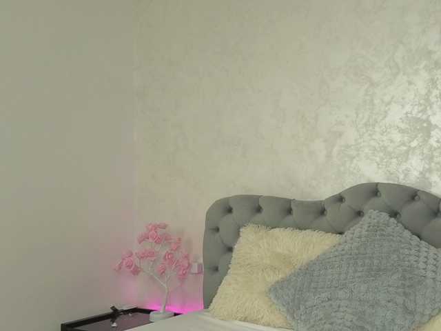 chloebellex live cam on BongaCams