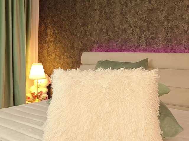 chloebellex live cam on BongaCams