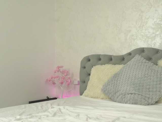 chloebellex live cam on BongaCams