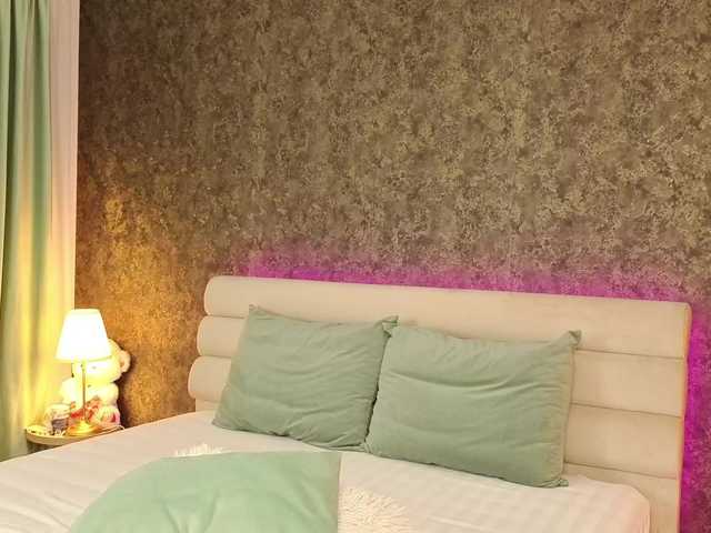chloebellex live cam on BongaCams