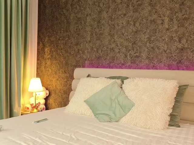 chloebellex live cam on BongaCams