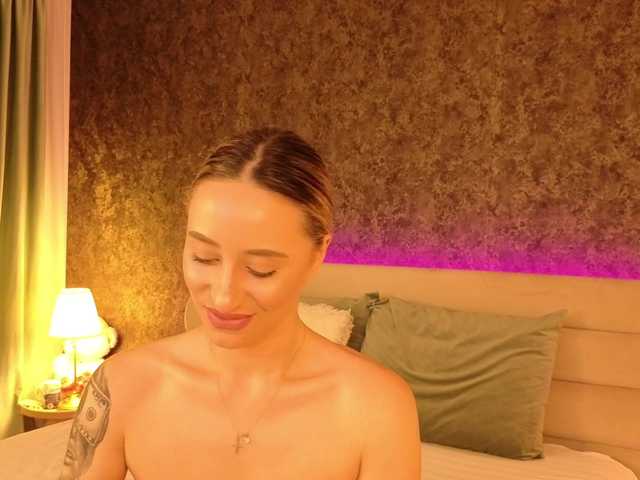 chloebellex live cam on BongaCams