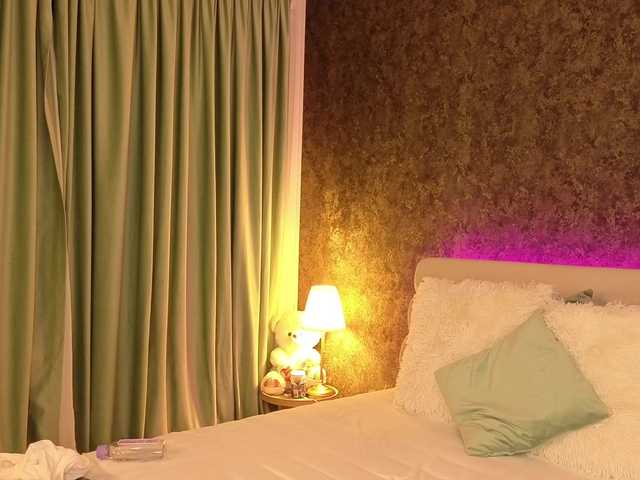 chloebellex live cam on BongaCams