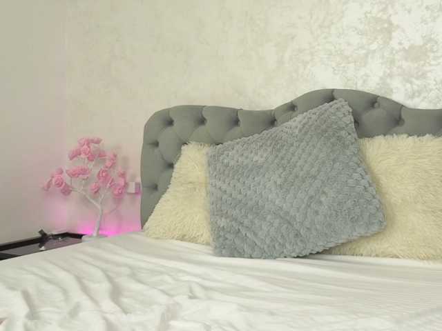 chloebellex live cam on BongaCams
