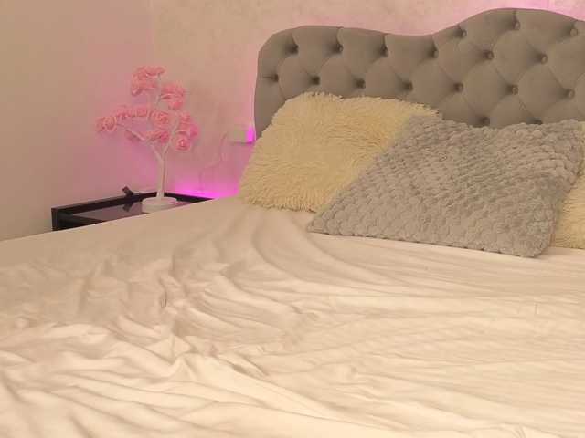 chloebellex live cam on BongaCams