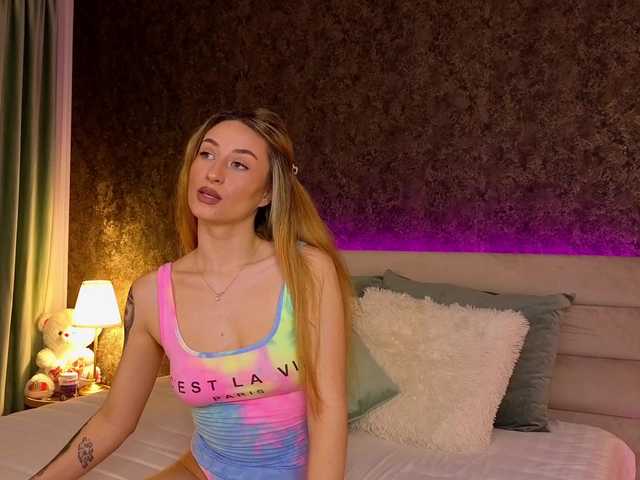 chloebellex live cam on BongaCams