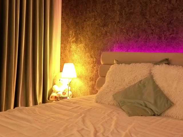 chloebellex live cam on BongaCams