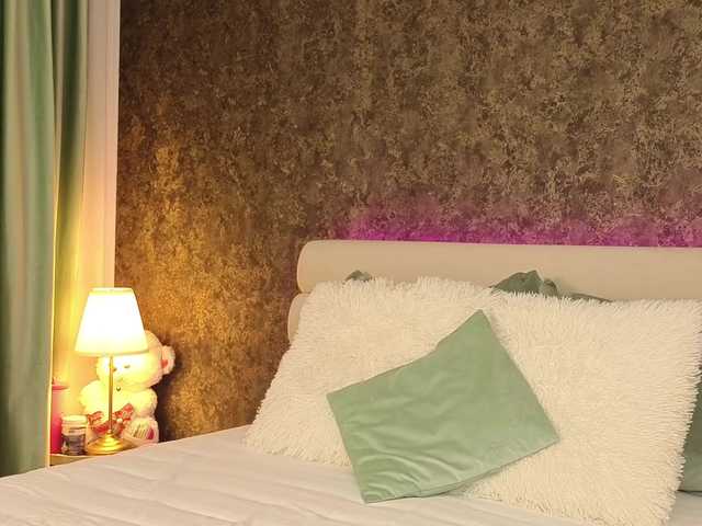 chloebellex live cam on BongaCams